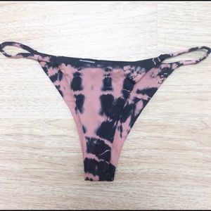 Blue Life Paradise Skimpy Bottom in Fiery Opal